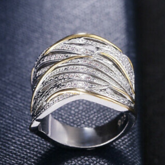 NEW 925 Sterling silver two tone ring - Picture 4 of 6